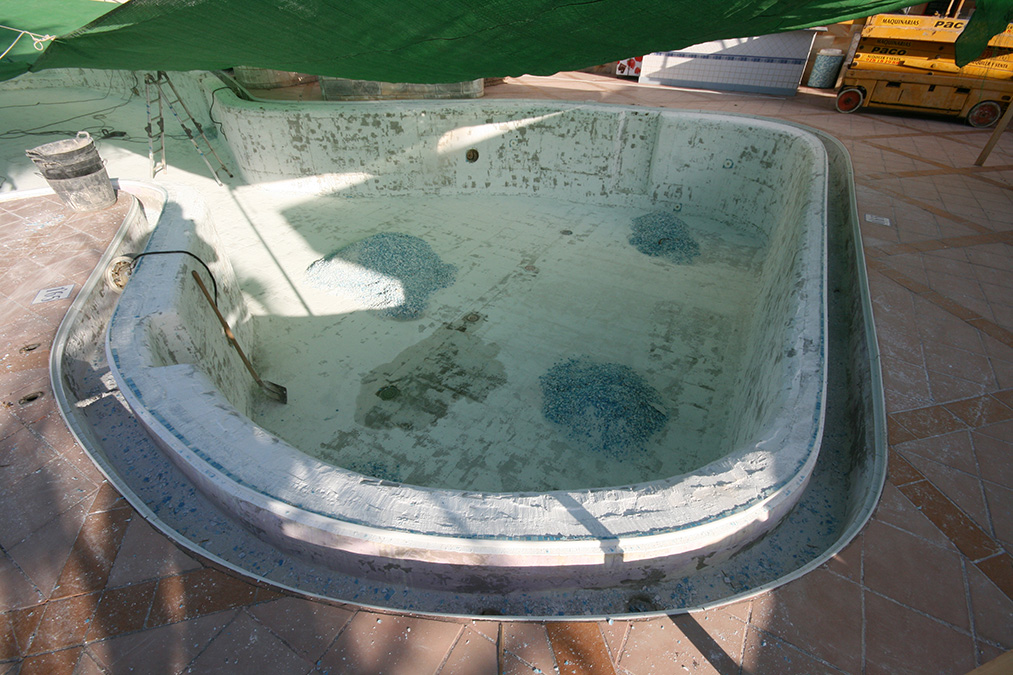 Piscina previa reforma