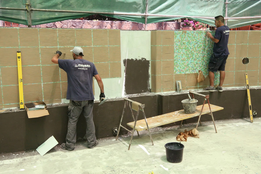 frontseitig verklebtes Mosaik